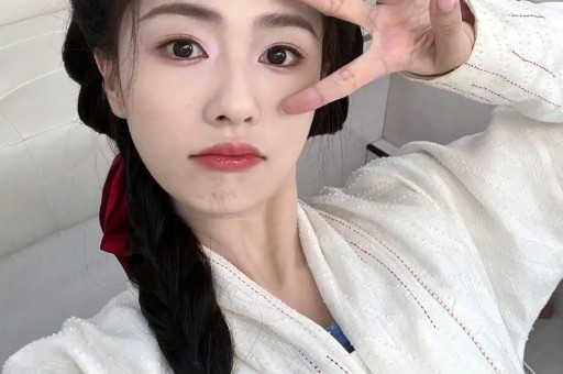 炸裂！女星被大佬做局签屈辱协议、被爆猛料的瓜